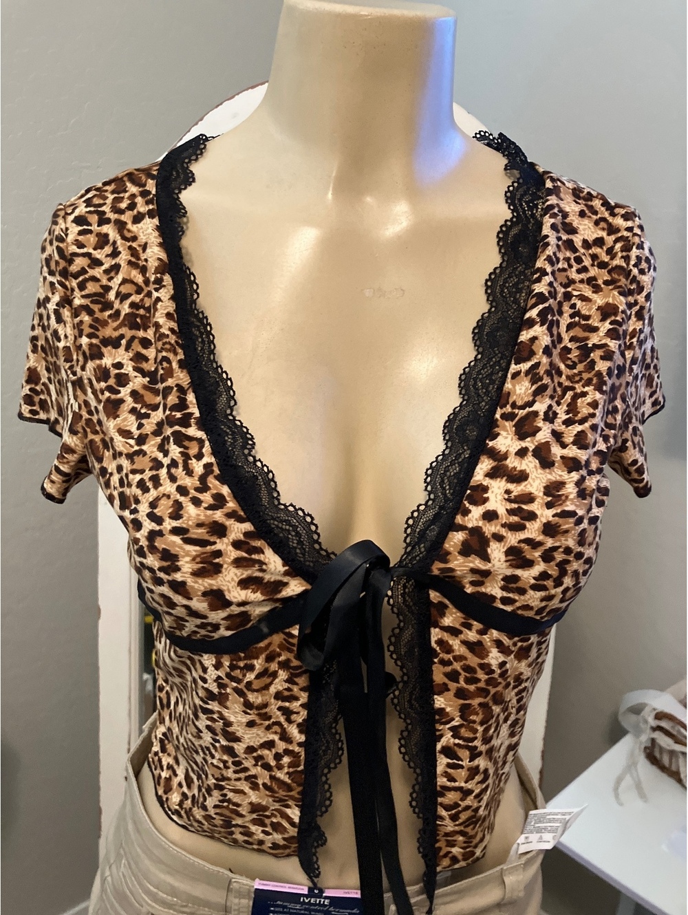 NIB Shein Leopard Print Crop Top Lace Trim and Tie #2036